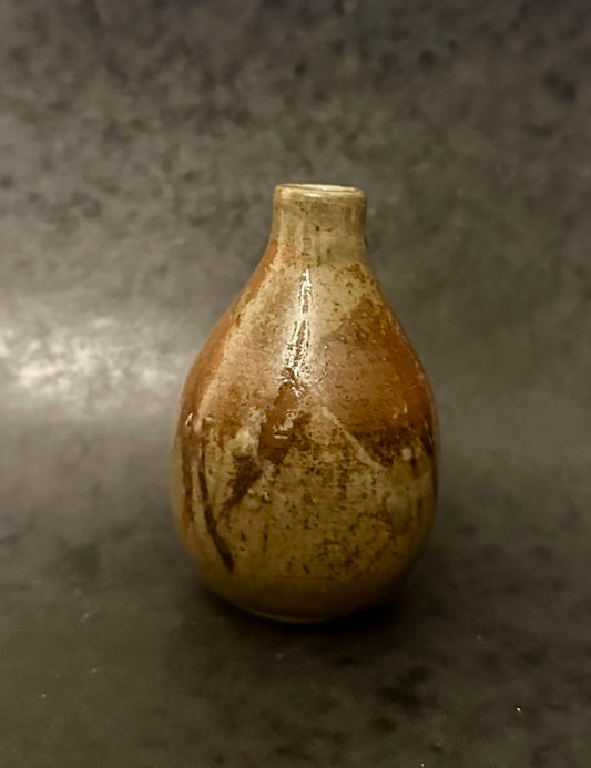 Bottle vase